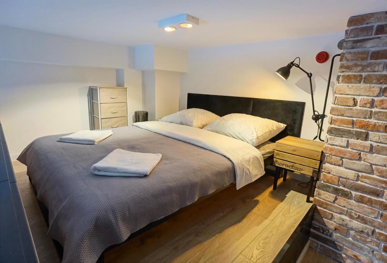 Apartament Loft Studio Airport Blisko Lotniska Zarembowicza Lotnisko Breslavia Exterior foto